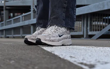 0 nike p 6000 se snakeskin light bone black ih4451 002